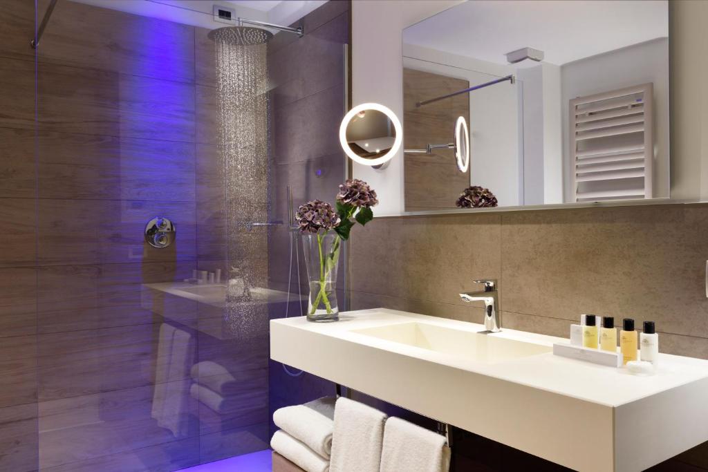 Panorama Room con balcone