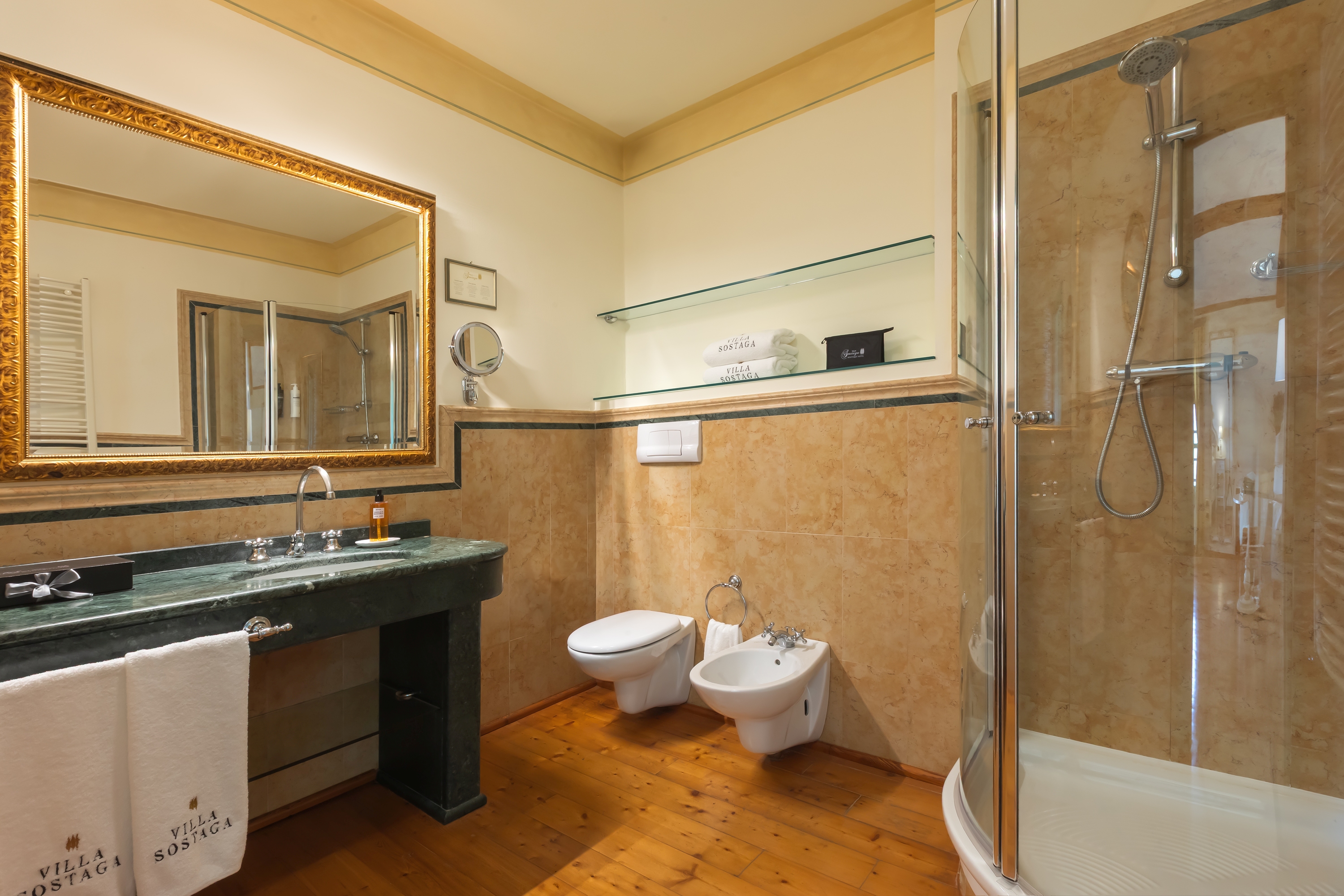Junior Suite Villa vista lago