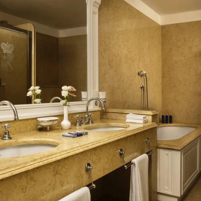 Suite con 2 camere vista lago