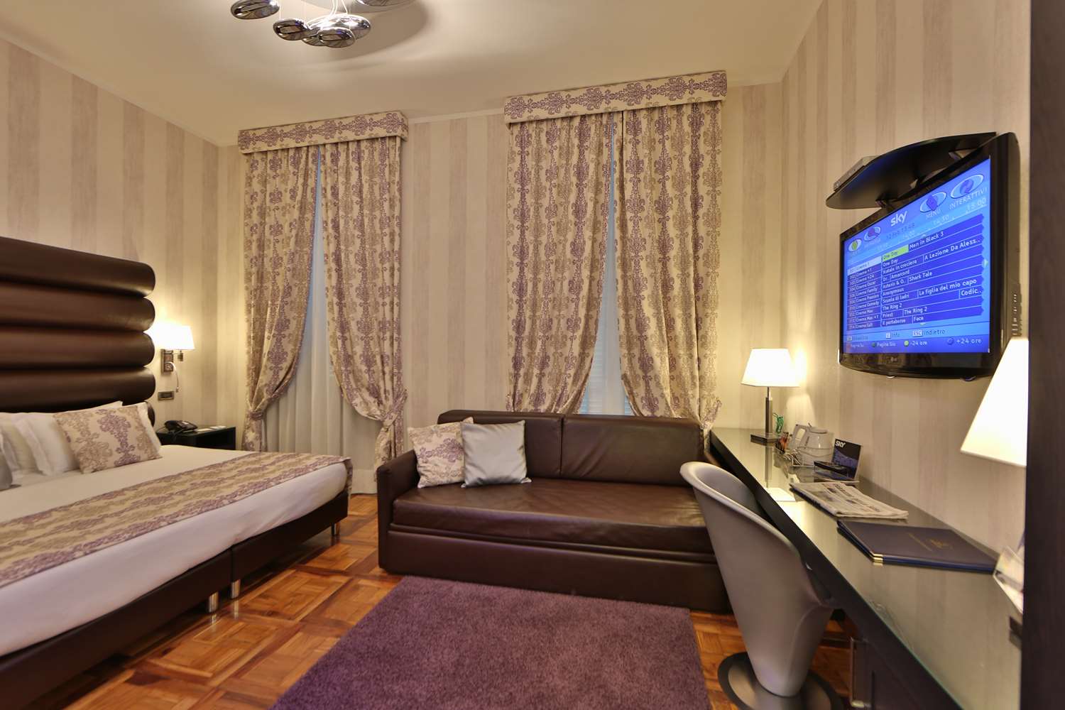 Camera Quadrupla Classic con Letto Queen e 2 Letti Singoli