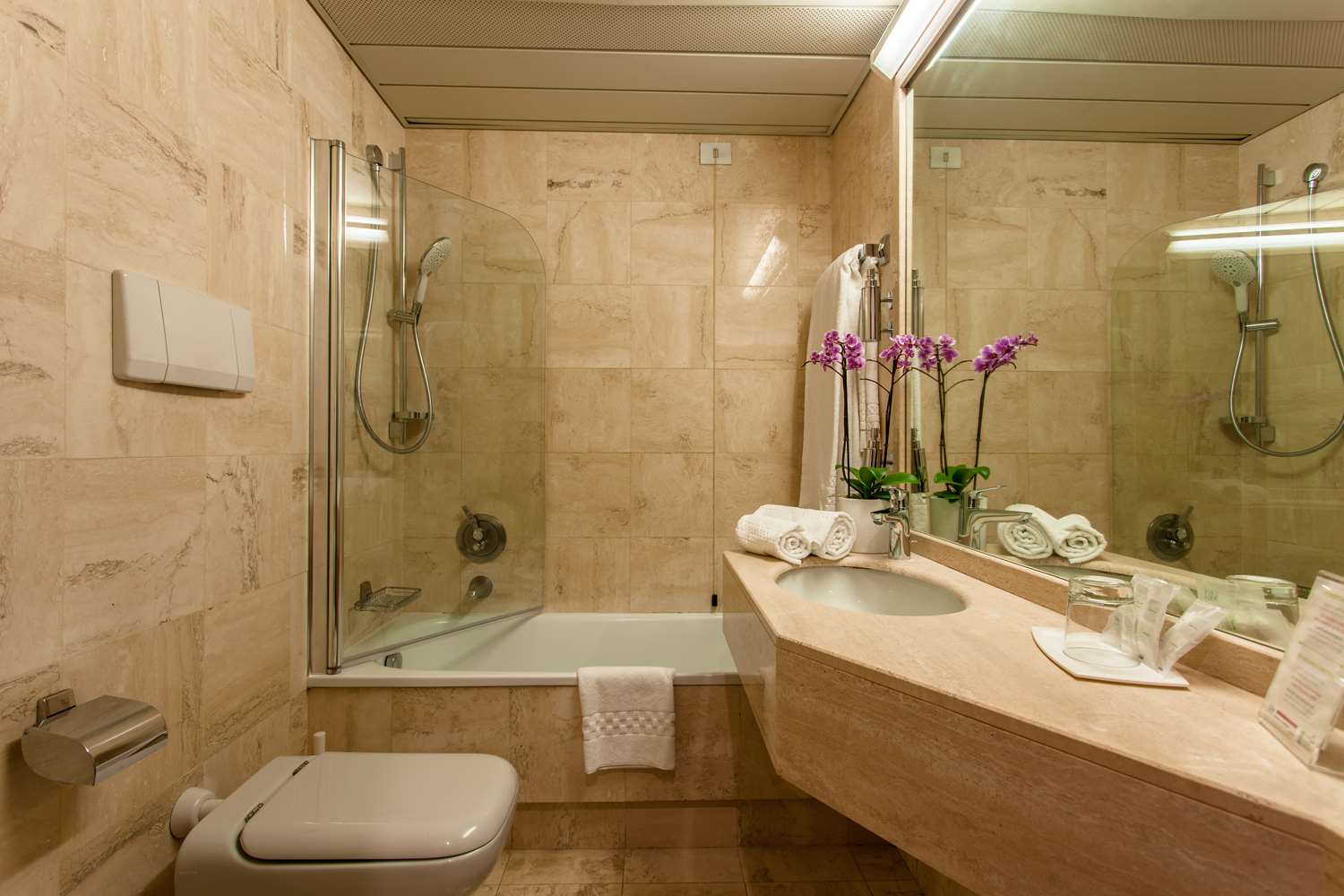 2 Single Beds, Non-Smoking, Comfort Room