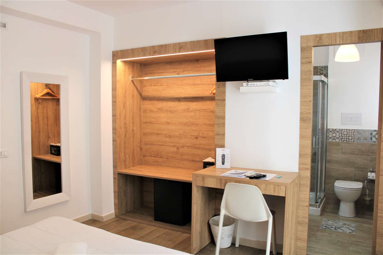 1 Double Bed, Non-Smoking, Economy Room