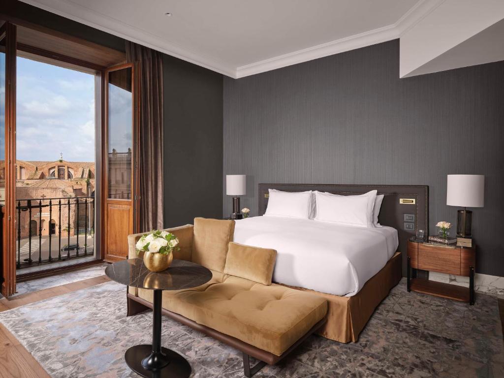 Anantara Piazza View Suite