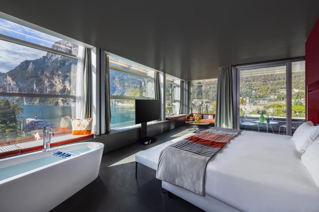 Sky Signature Suite