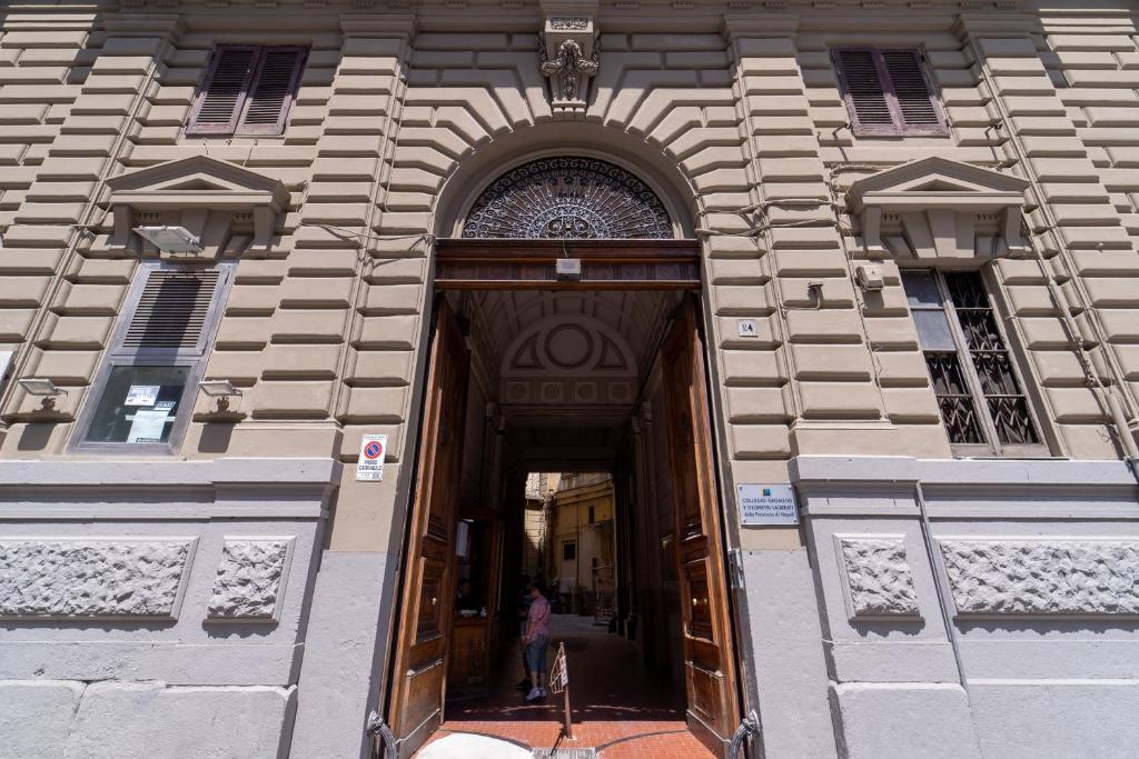 P.C. Boutique Medina H. Napoli Centro, by Clapa Group