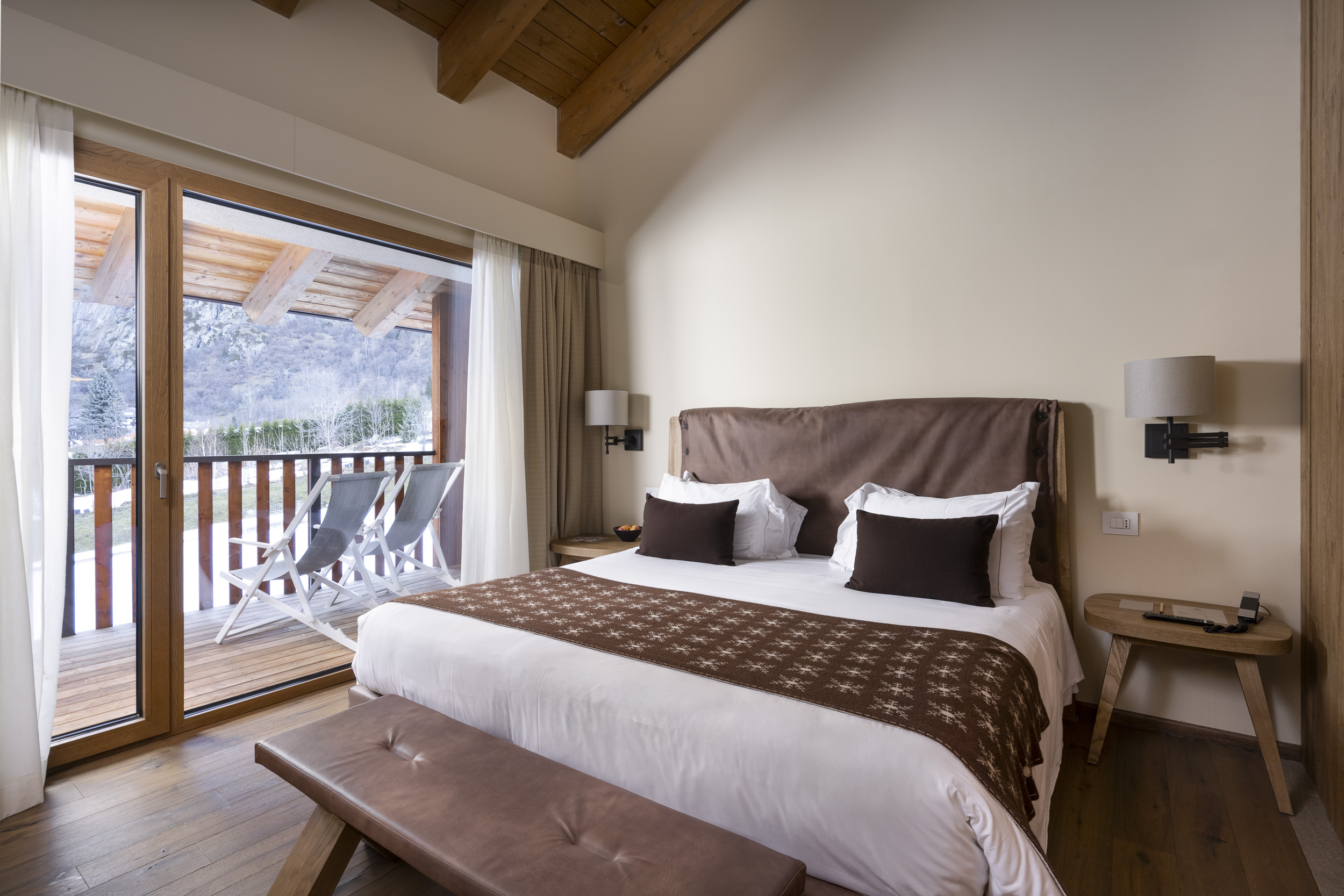 Camera Superior con balcone