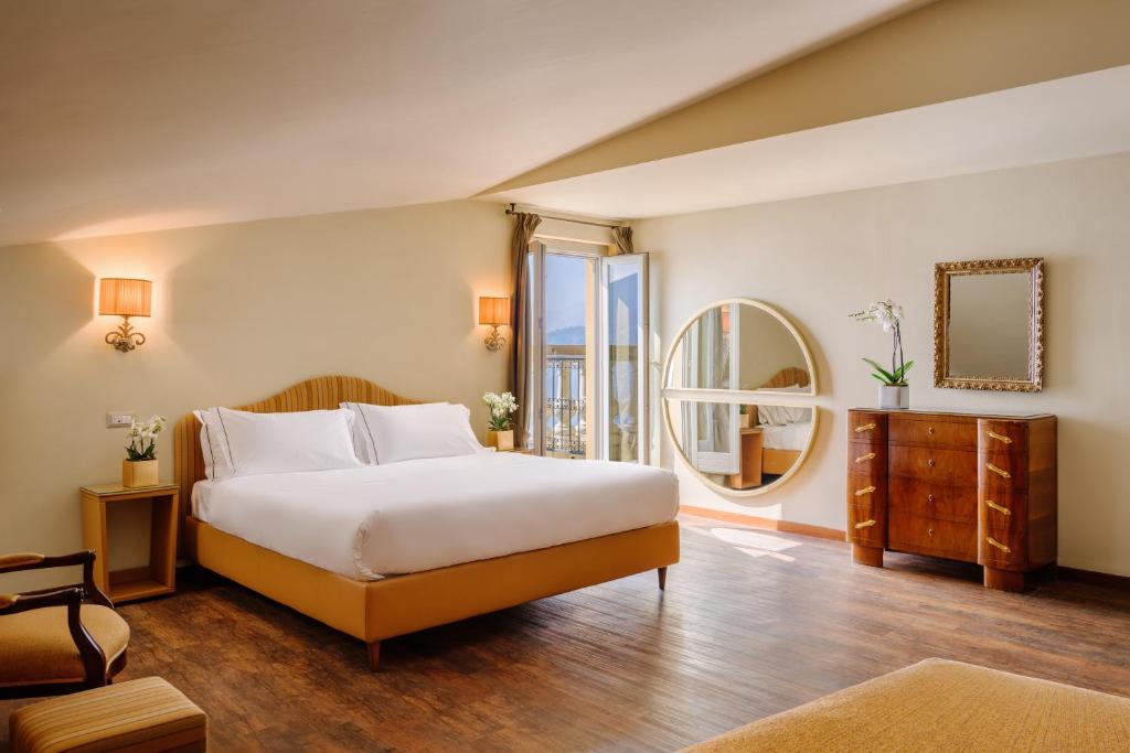 Junior Suite Vista Lago con Balcone