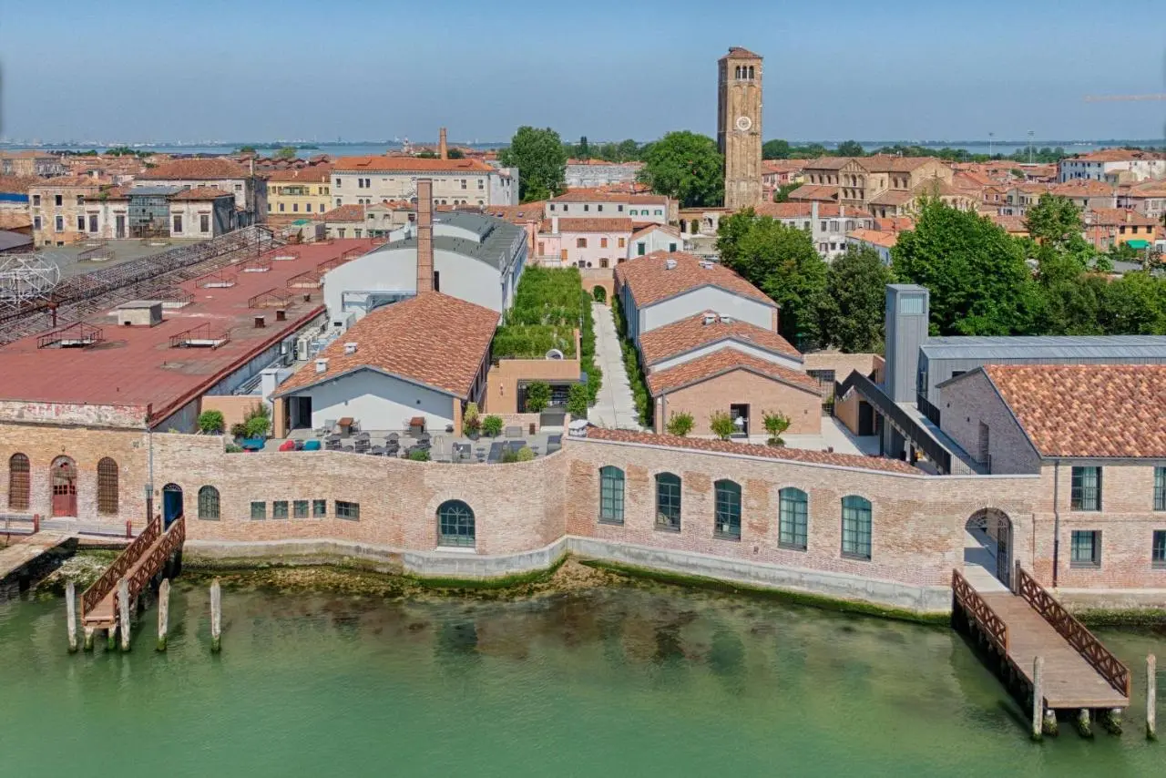 NH Collection Venezia Murano Villa