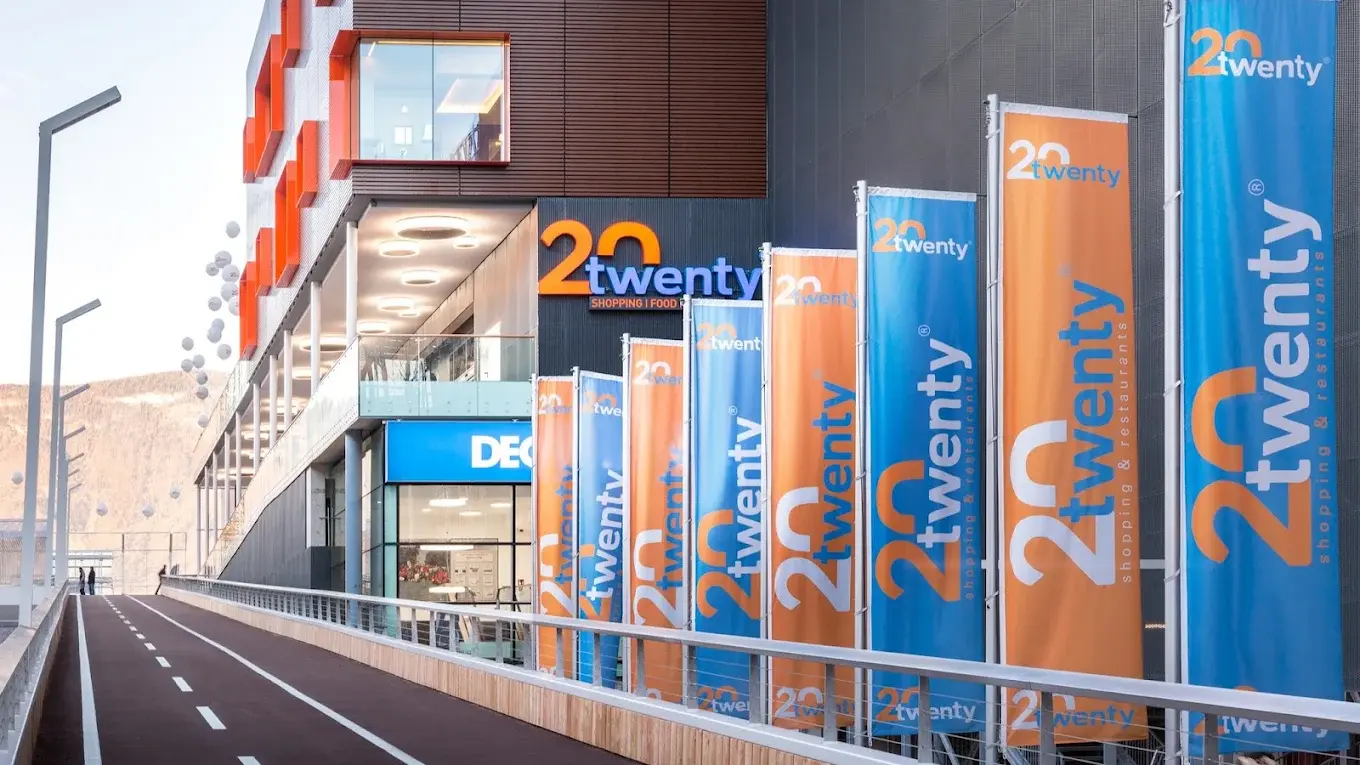 Twenty – Shopping Food Cinema